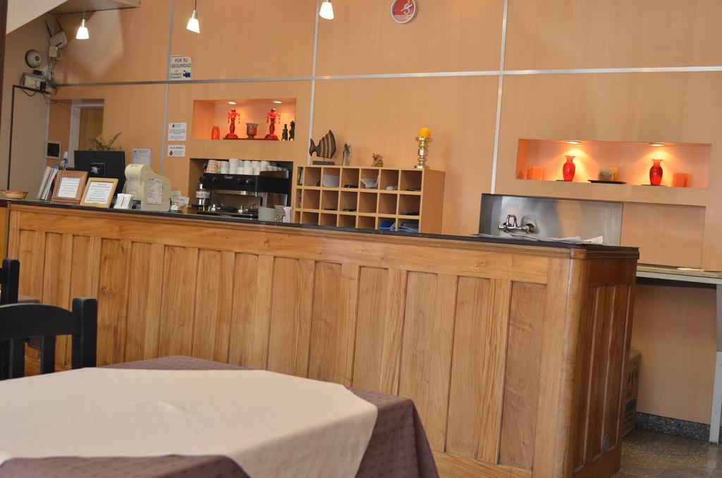 Hotel Del Mar Comodoro Rivadavia Zewnętrze zdjęcie